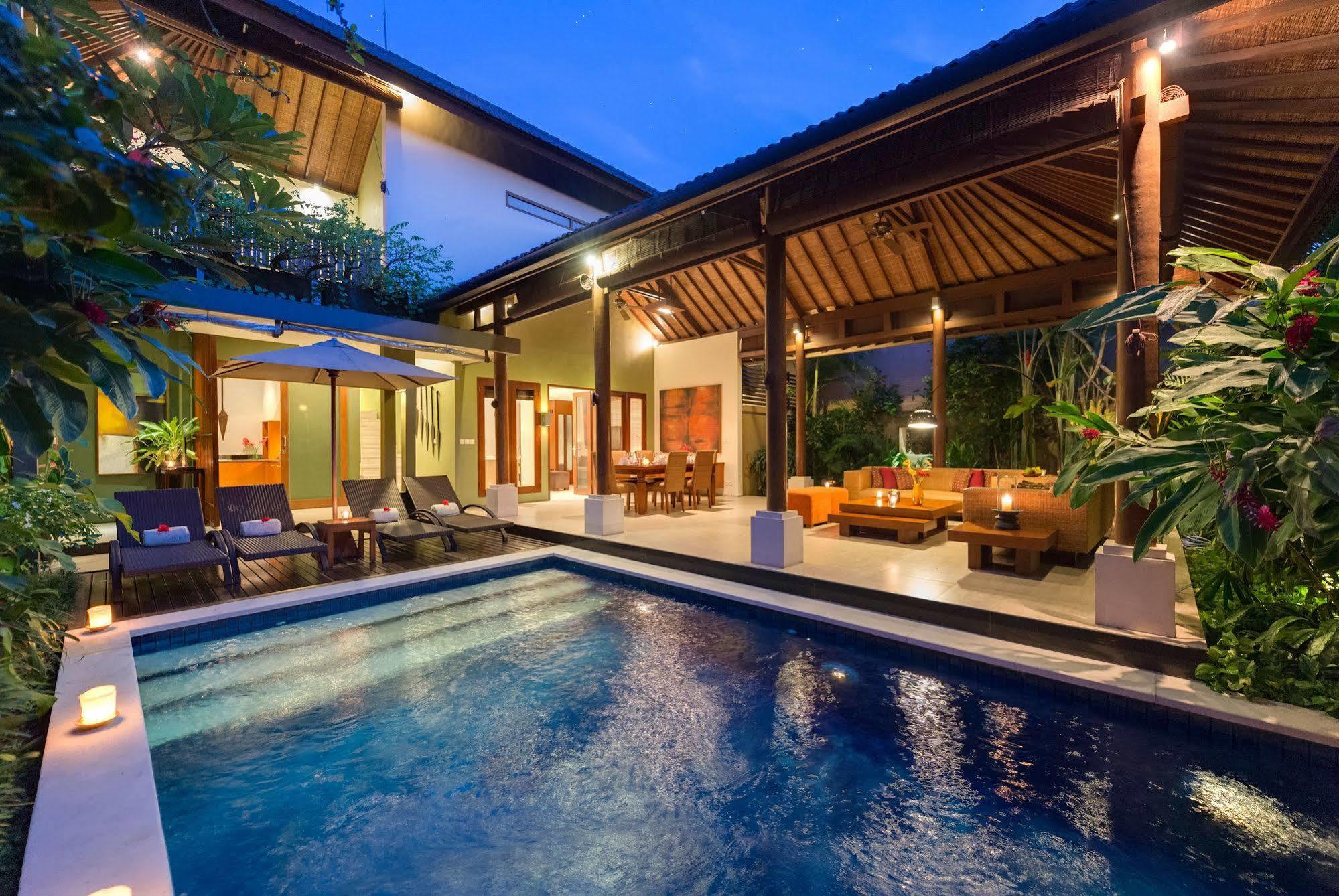 Lakshmi Villas Seminyak Exterior foto