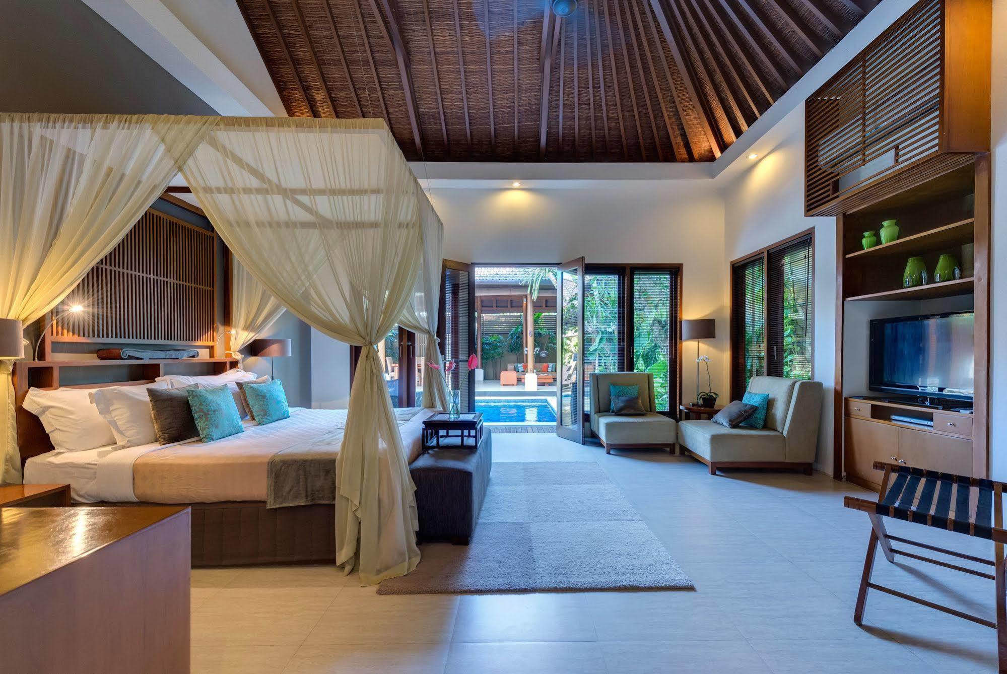 Lakshmi Villas Seminyak Exterior foto