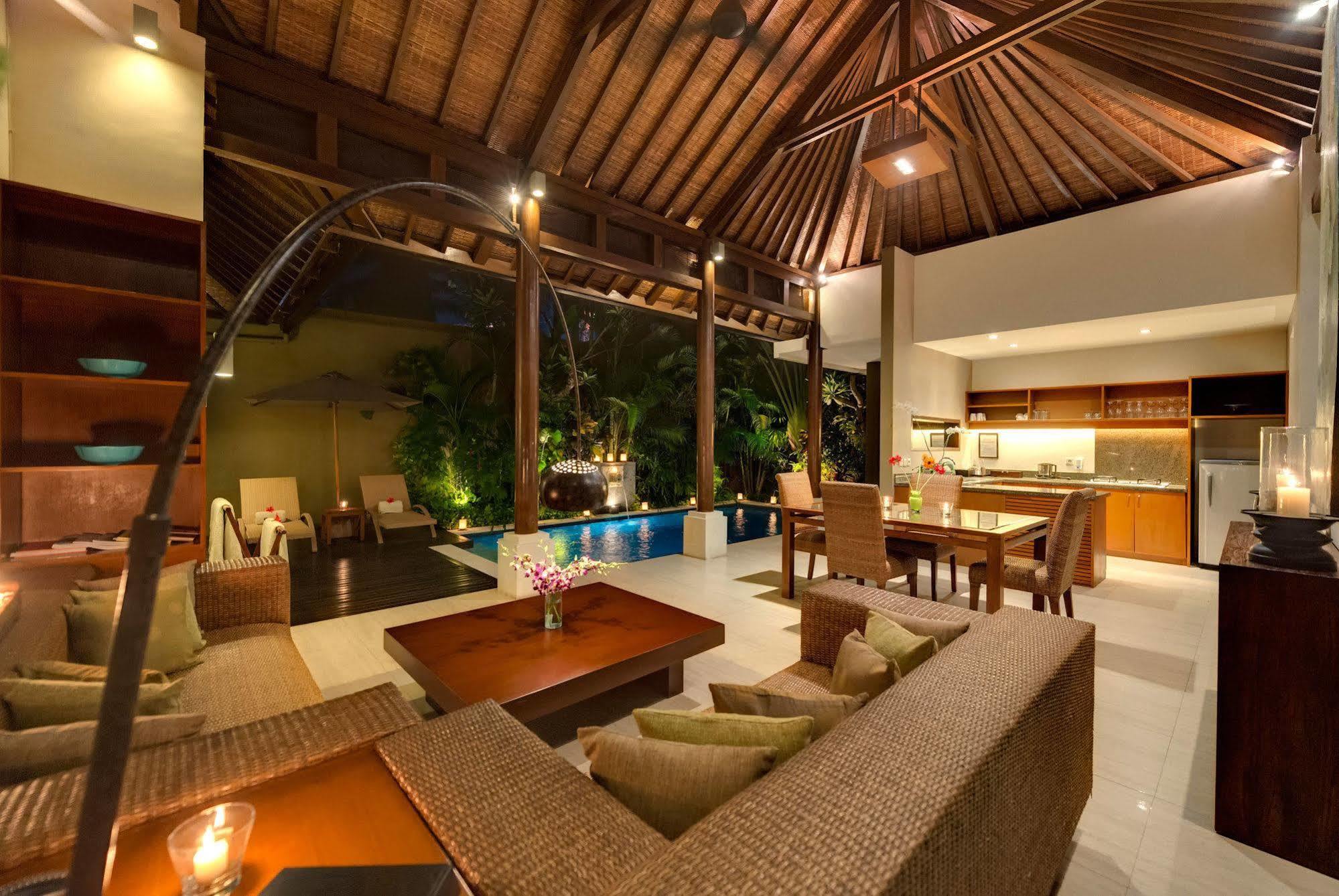 Lakshmi Villas Seminyak Exterior foto